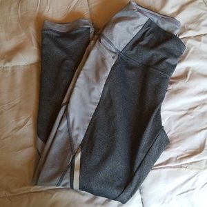 Workout legging capris size m